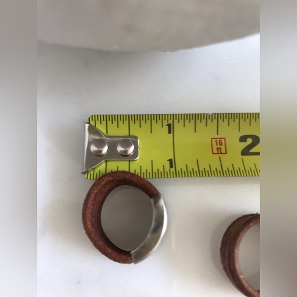 Custom Made• Vintage • 925 Silver and Genuine Leather Ring x 2 • Stamped • Italy - Picture 7 of 8